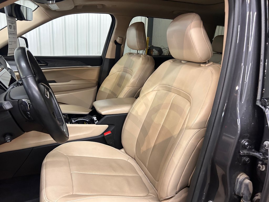 2022 Jeep Grand Cherokee L Limited in Barrhead, Alberta - 12 - w1024h768px