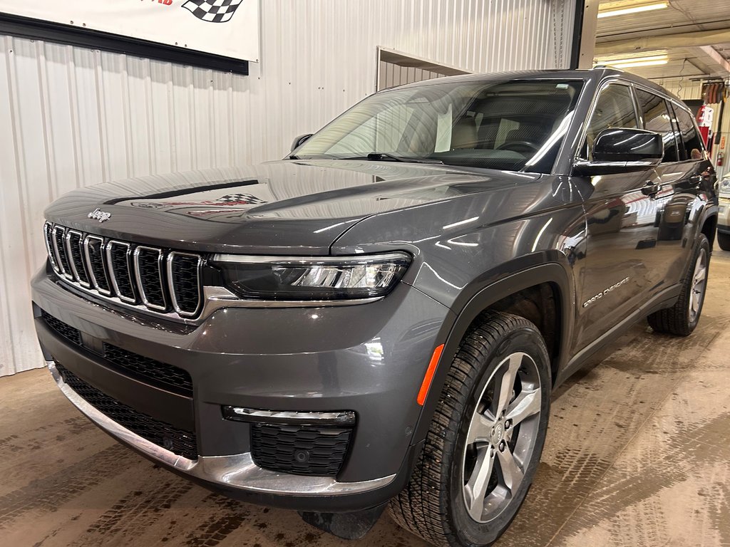 2022 Jeep Grand Cherokee L Limited in Barrhead, Alberta - 7 - w1024h768px