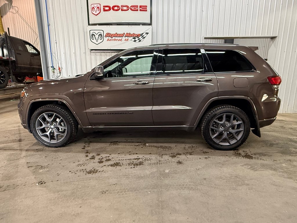 2021 Jeep Grand Cherokee 80th Anniversary Edition in Barrhead, Alberta - 8 - w1024h768px