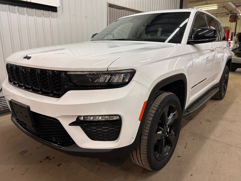 2024 Jeep Grand Cherokee Limited in Barrhead, Alberta - 7 - w1024h768px