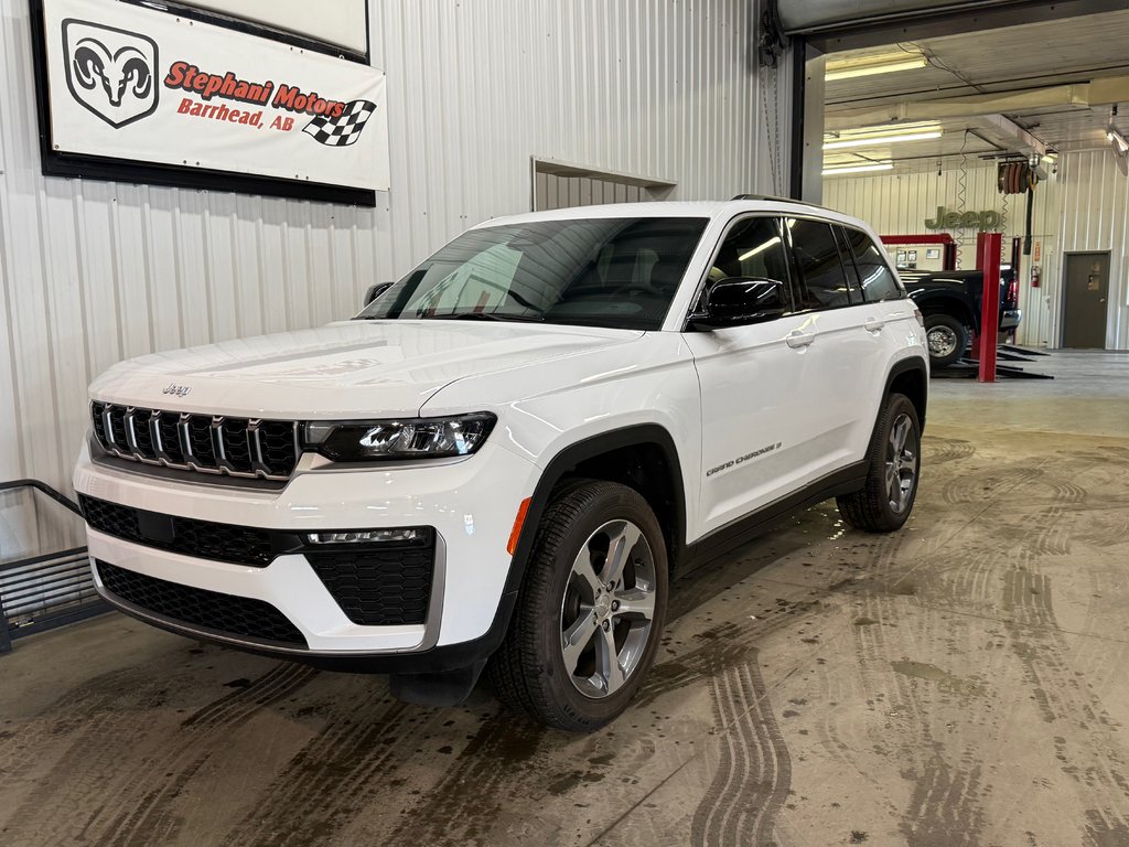 2026 Jeep Grand Cherokee LIMITED in Barrhead, Alberta - 7 - w1024h768px