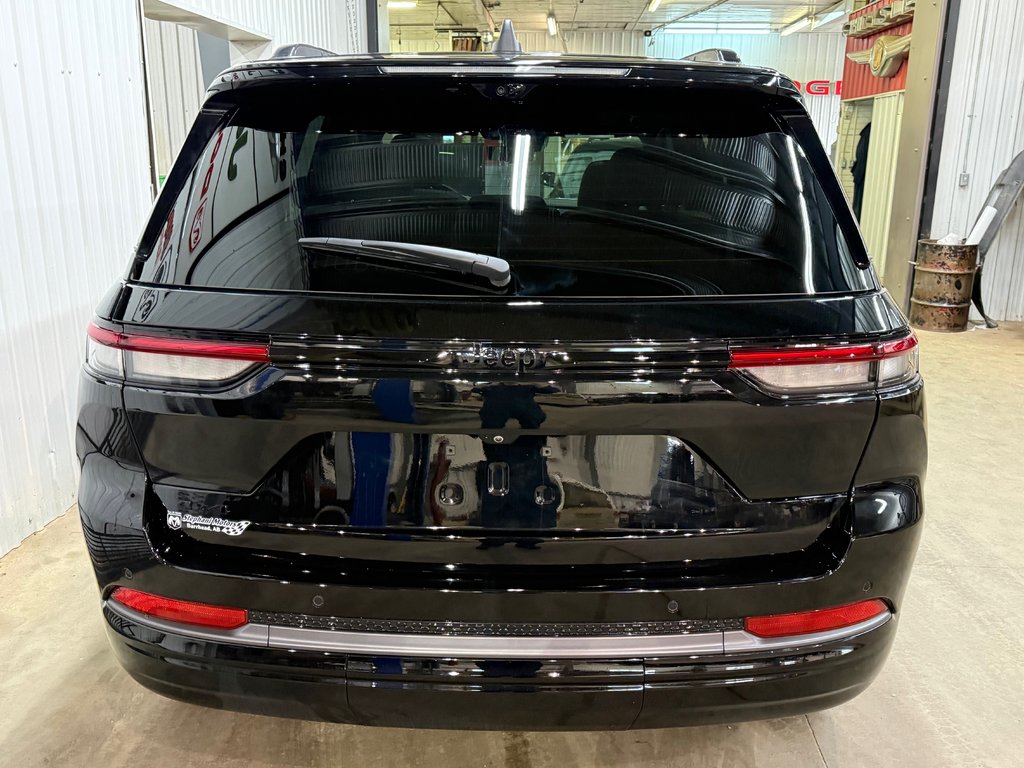 2026 Jeep Grand Cherokee LIMITED RESERVE in Barrhead, Alberta - 5 - w1024h768px