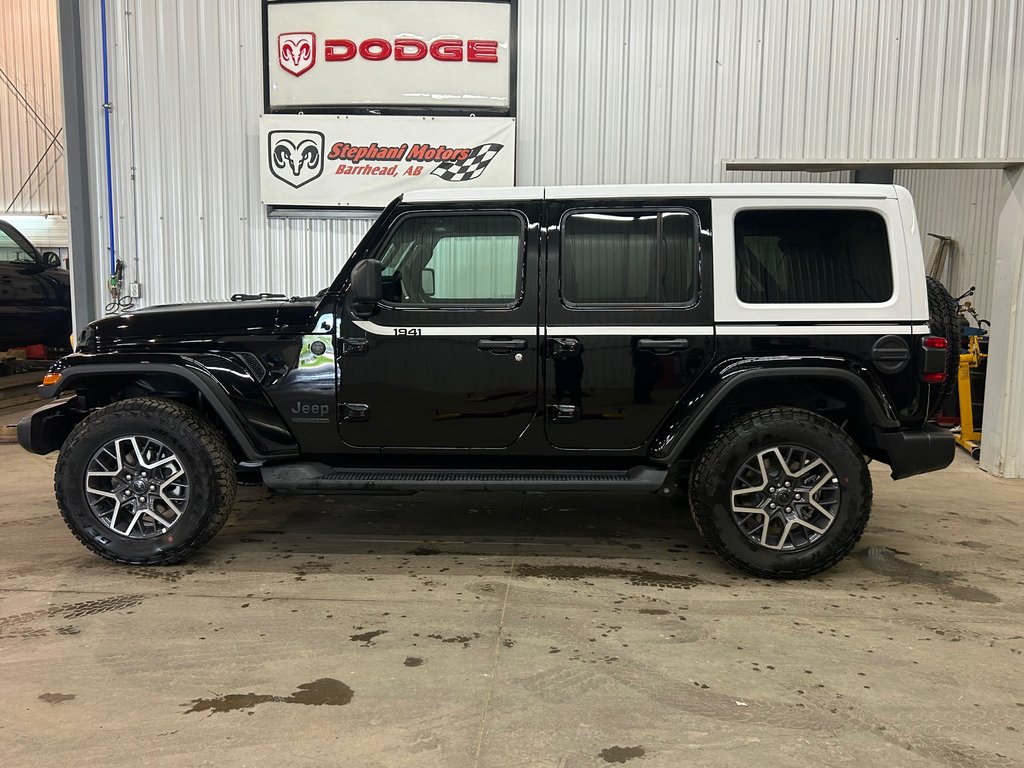 2026 Jeep Wrangler 4-Door SAHARA in Barrhead, Alberta - 7 - w1024h768px