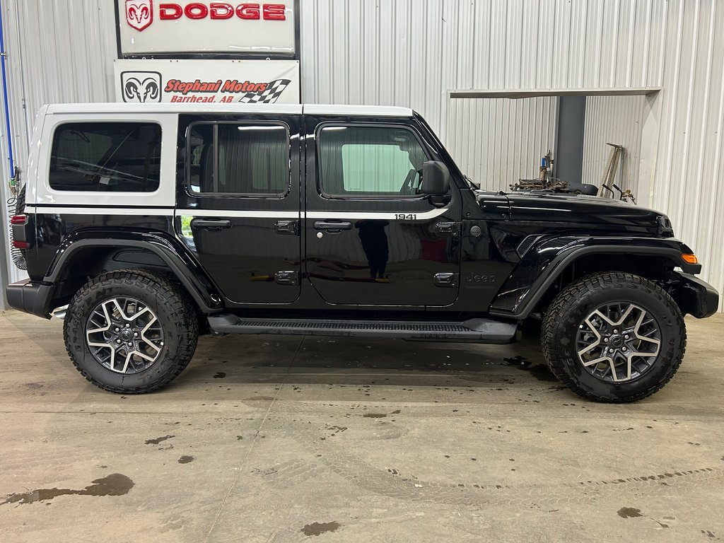 2026 Jeep Wrangler 4-Door SAHARA in Barrhead, Alberta - 2 - w1024h768px