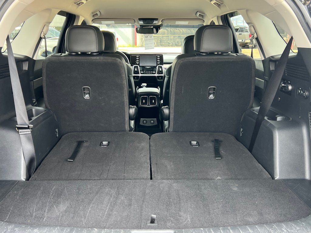 2021 Kia Sorento EX in Barrhead, Alberta - 9 - w1024h768px