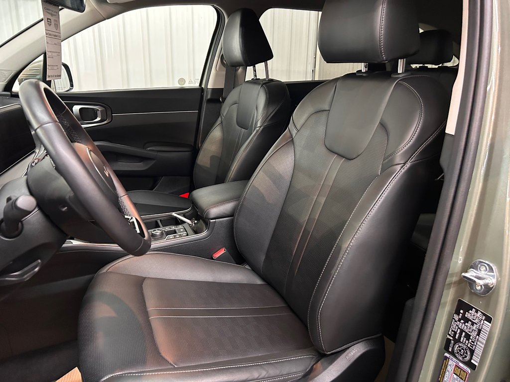 2024 Kia Sorento EX AWD in Barrhead, Alberta - 11 - w1024h768px