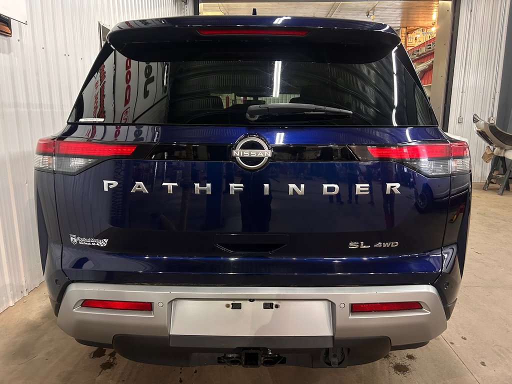 2023 Nissan Pathfinder SL in Barrhead, Alberta - 4 - w1024h768px