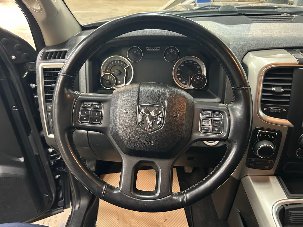 2018 Ram 1500 Big Horn Night Edition 4x4 Crew Cab in Barrhead, Alberta - 11 - w1024h768px