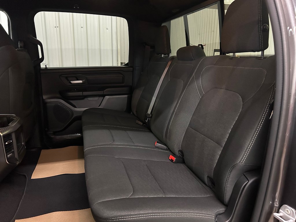2026 Ram 1500 EXPRESS in Barrhead, Alberta - 9 - w1024h768px