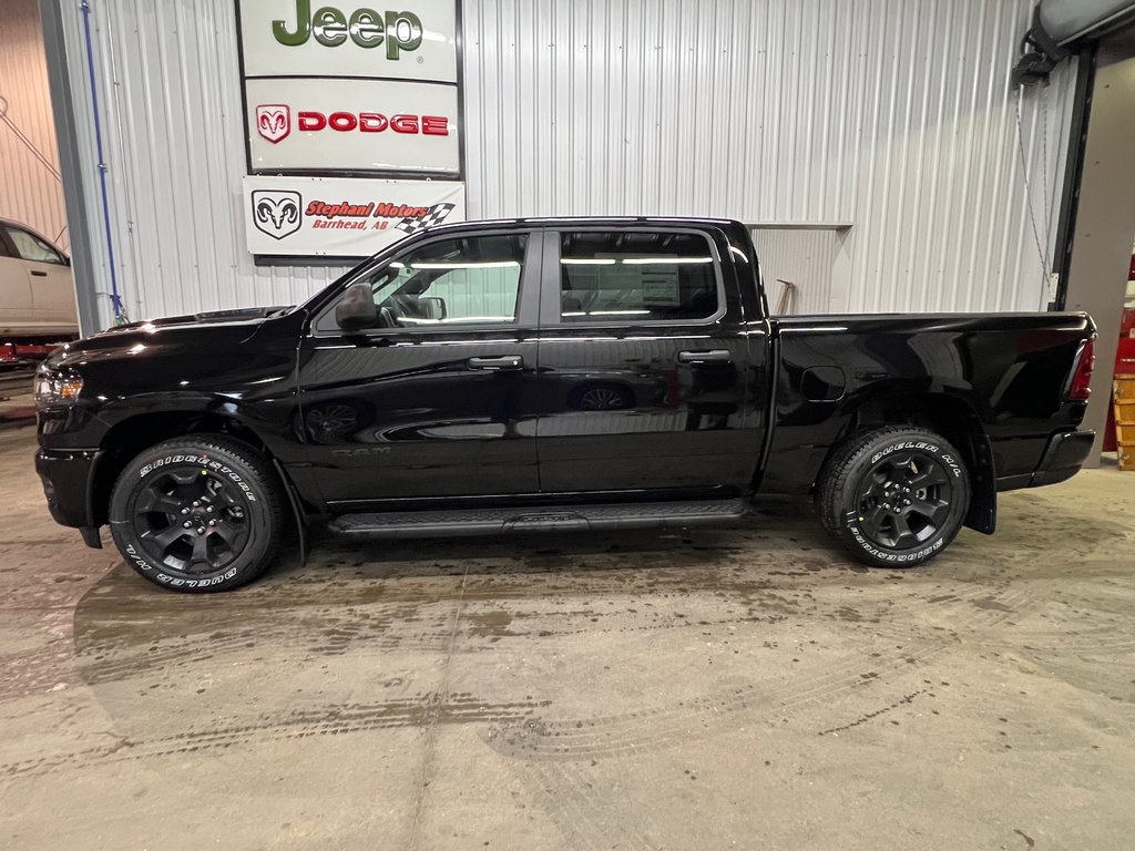 2026 Ram 1500 EXPRESS in Barrhead, Alberta - 6 - w1024h768px