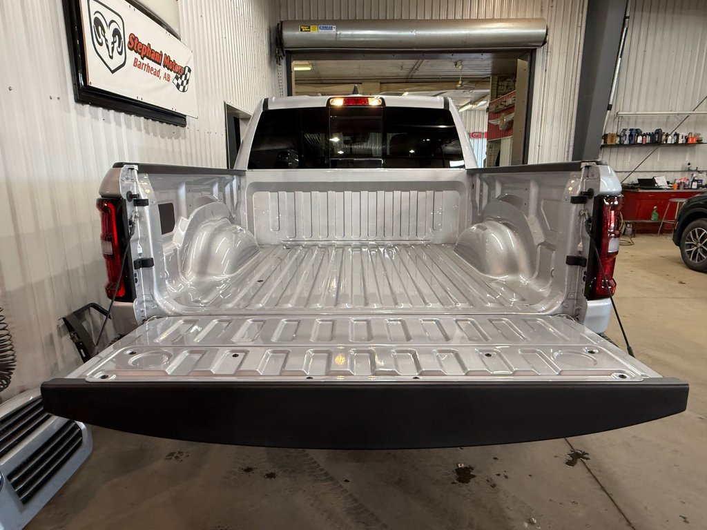 2026 Ram 1500 BIG HORN in Barrhead, Alberta - 5 - w1024h768px