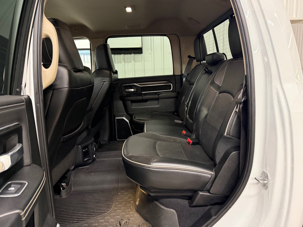 2022 Ram 2500 Laramie Crew 4x4 Gas in Barrhead, Alberta - 10 - w1024h768px