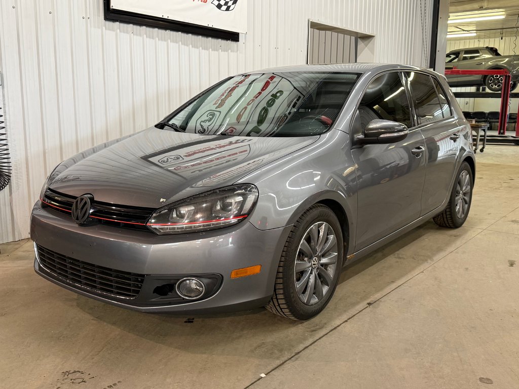 2012 Volkswagen Golf Highline diesel in Barrhead, Alberta - 7 - w1024h768px
