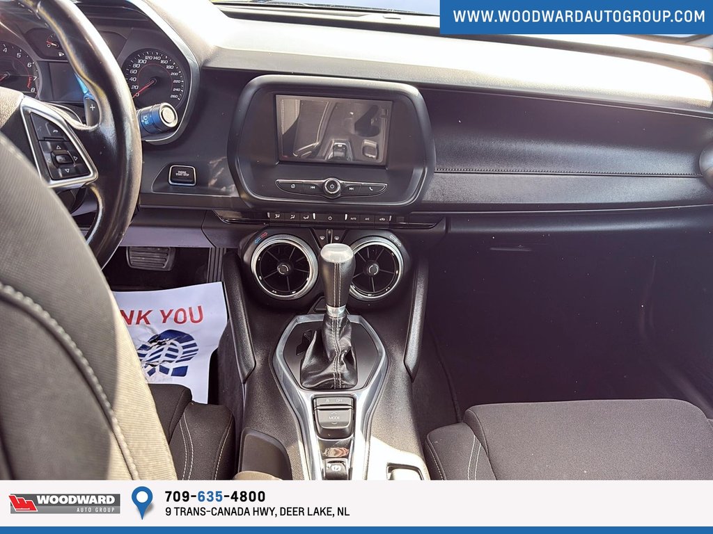 2017 Chevrolet Camaro in Deer Lake, Newfoundland and Labrador - 5 - w1024h768px