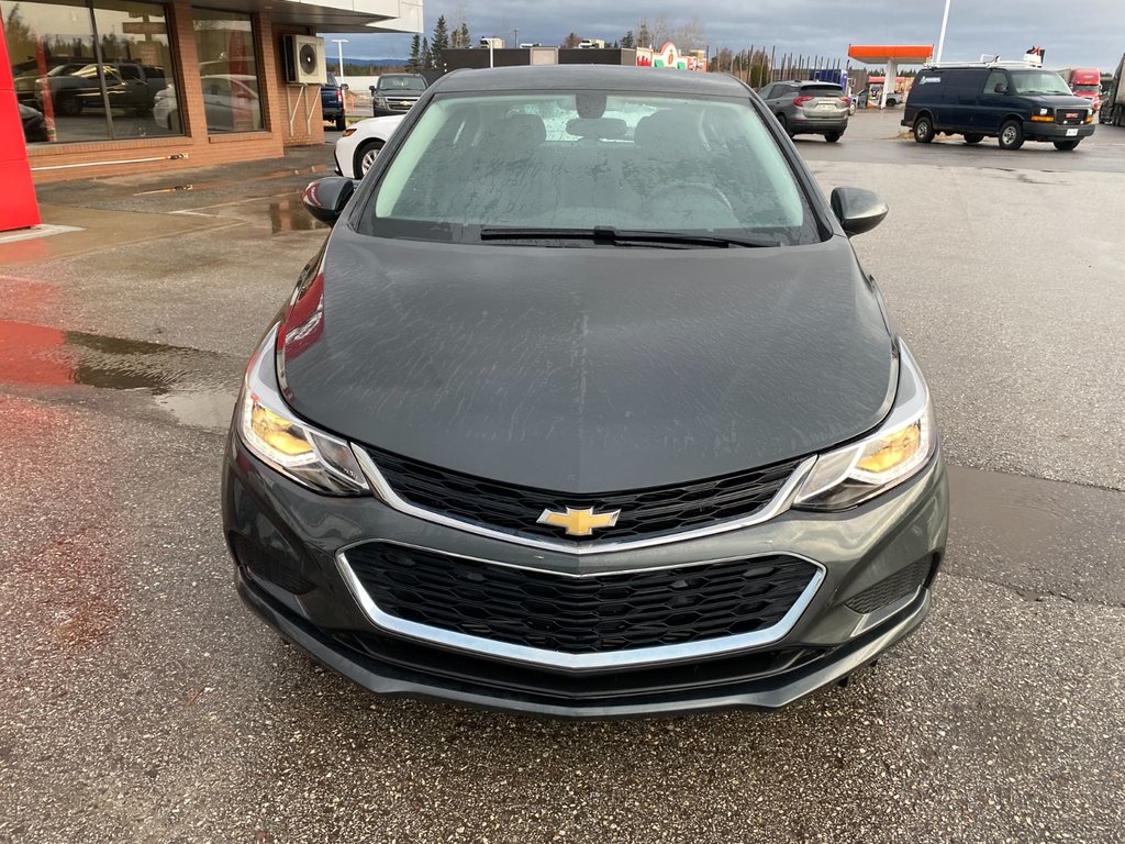 2018 Chevrolet Cruze in Deer Lake, Newfoundland and Labrador - 13 - w1024h768px