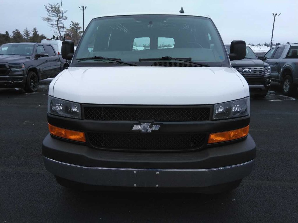2020 Chevrolet Express Van in Deer Lake, Newfoundland and Labrador - 6 - w1024h768px