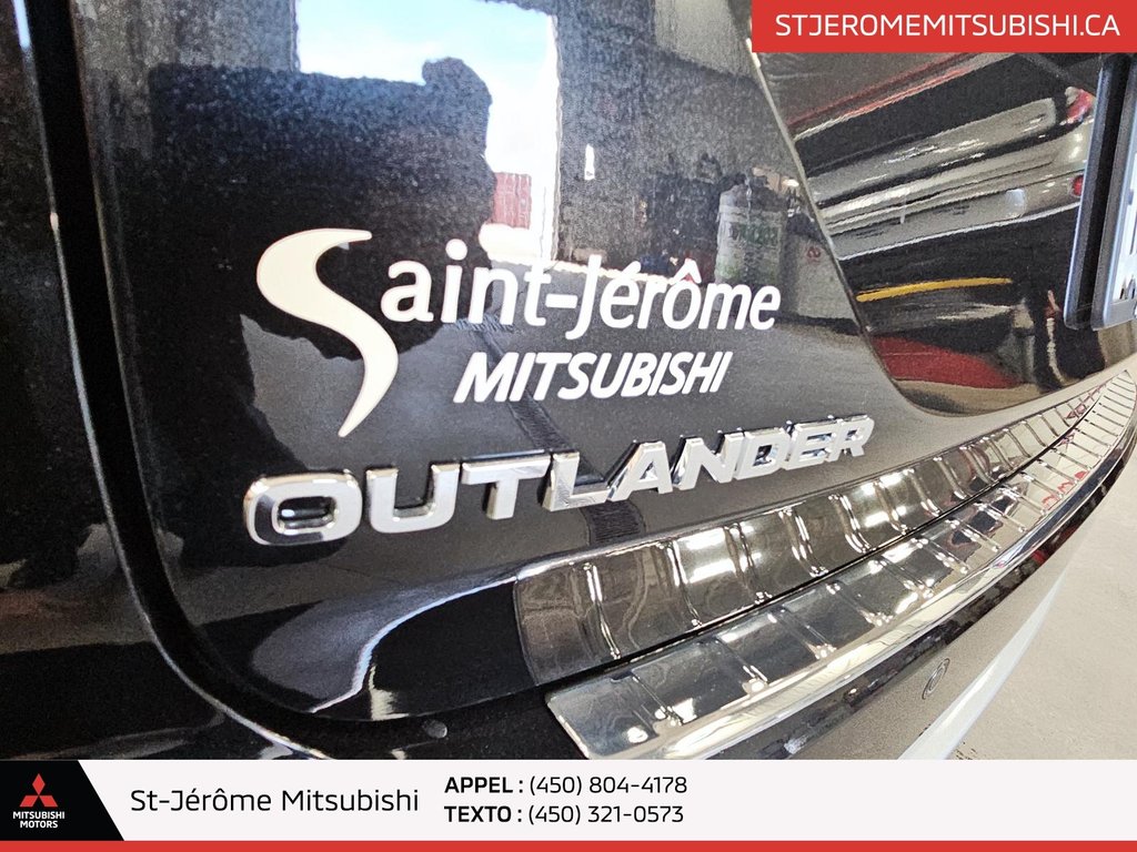 Outlander GT S-AWC CUIR + TOIT PANO + MI PILOTE + BOSE 2024 à Brossard, Québec - 8 - w1024h768px