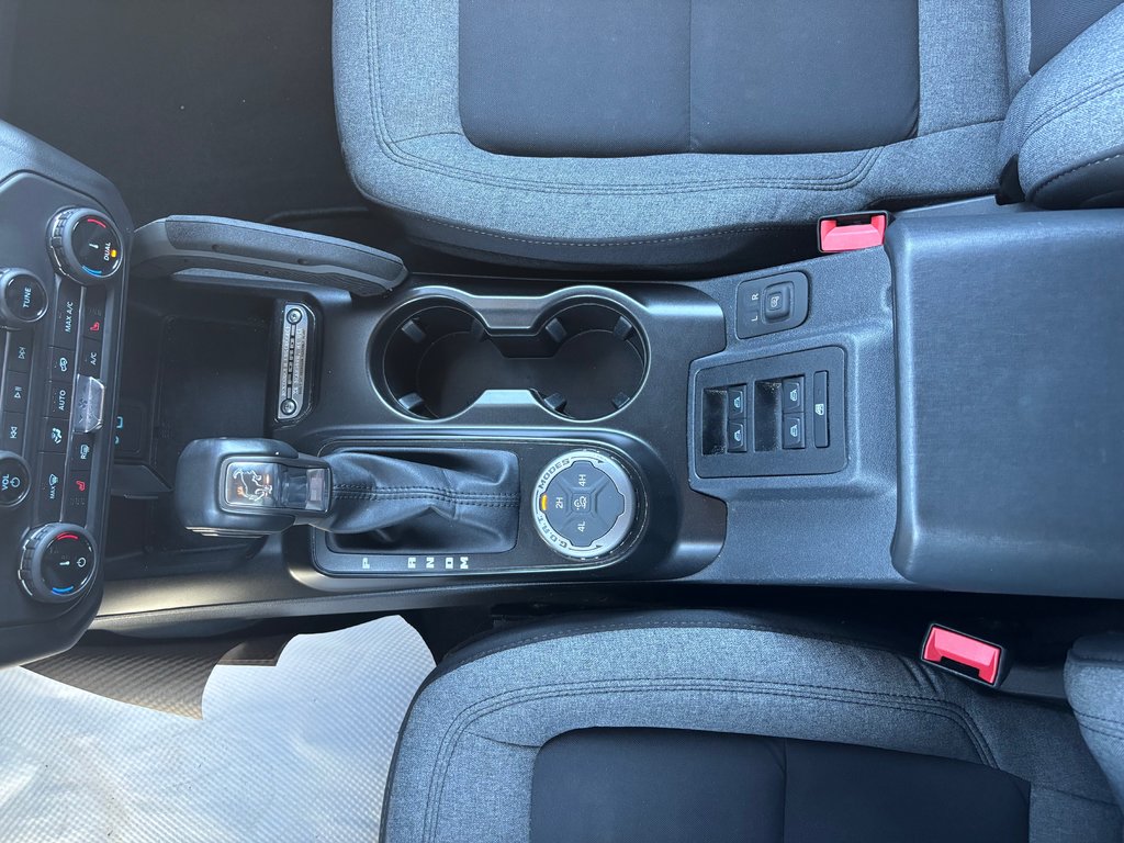 2022 Ford Bronco Big Bend in North Bay, Ontario - 16 - w1024h768px
