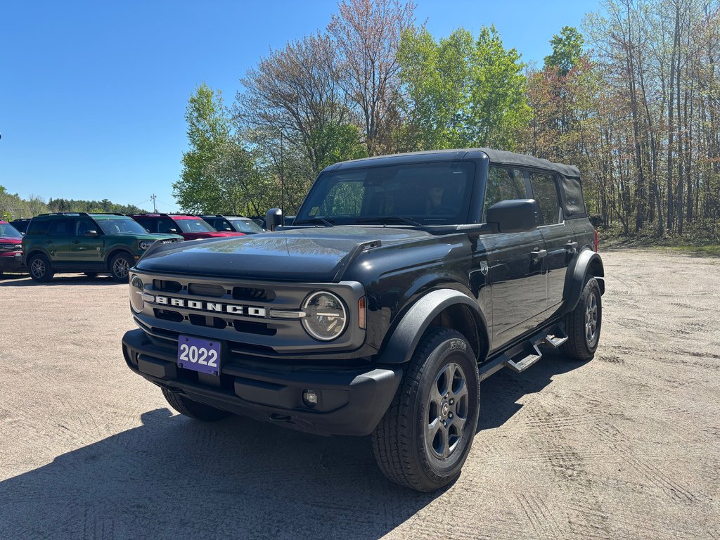 2022 Ford Bronco Big Bend in North Bay, Ontario - 1 - w1024h768px