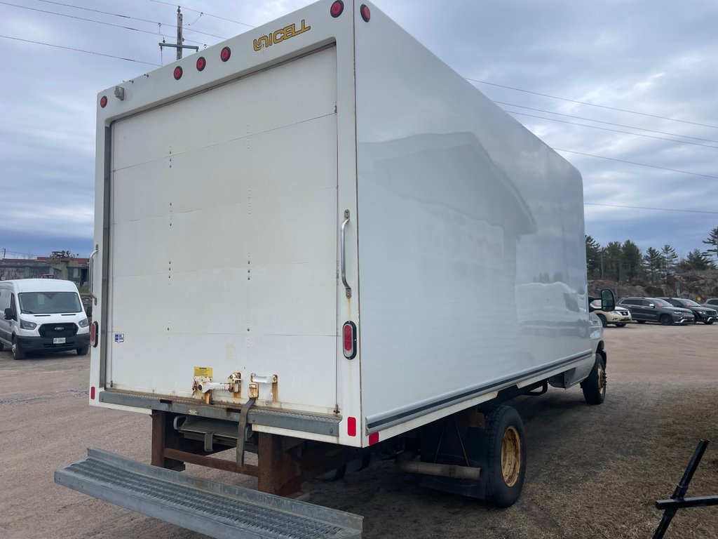 Ford E-Series Cutaway  2019 à North Bay, Ontario - 7 - w1024h768px