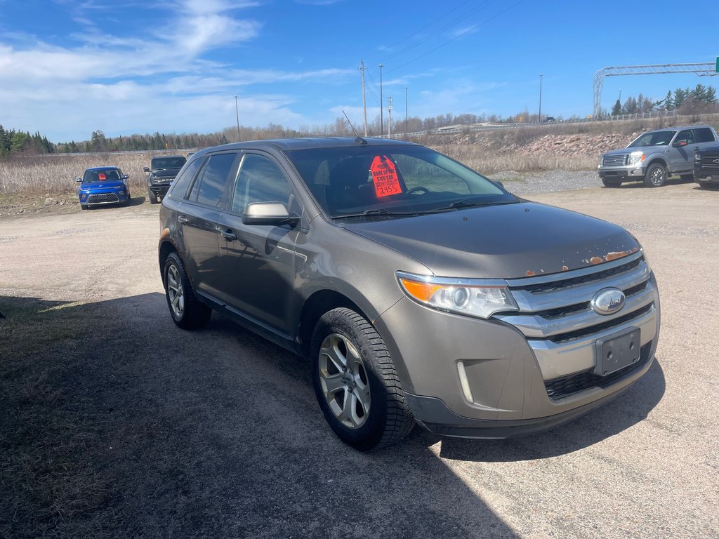 2014 Ford Edge SEL in North Bay, Ontario - 6 - w1024h768px