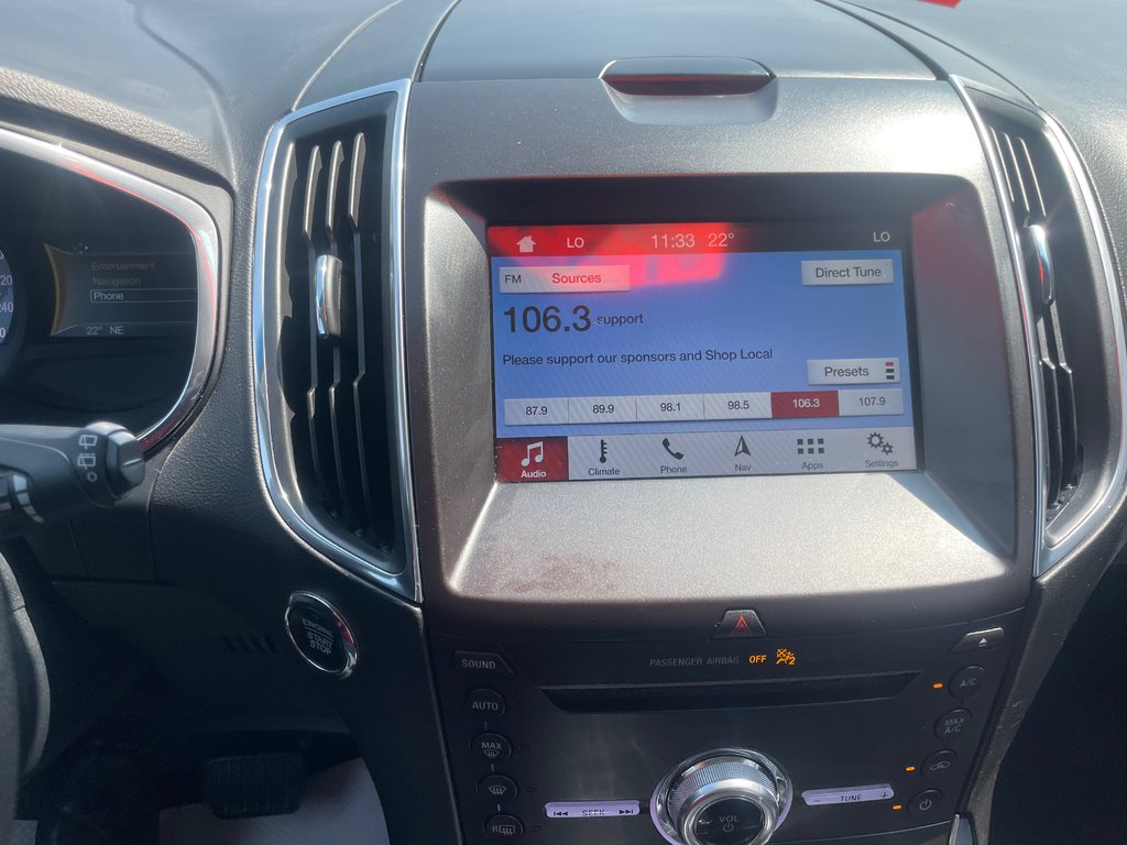 2019 Ford Edge Titanium in North Bay, Ontario - 13 - w1024h768px