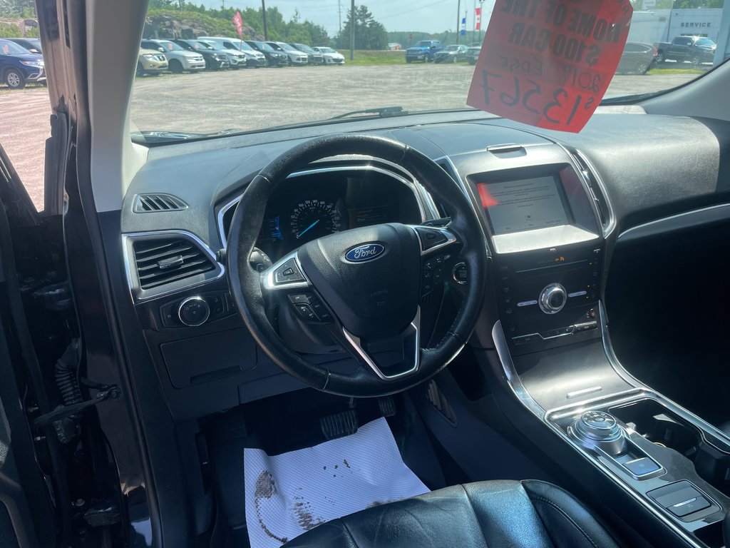 2019 Ford Edge Titanium in North Bay, Ontario - 11 - w1024h768px