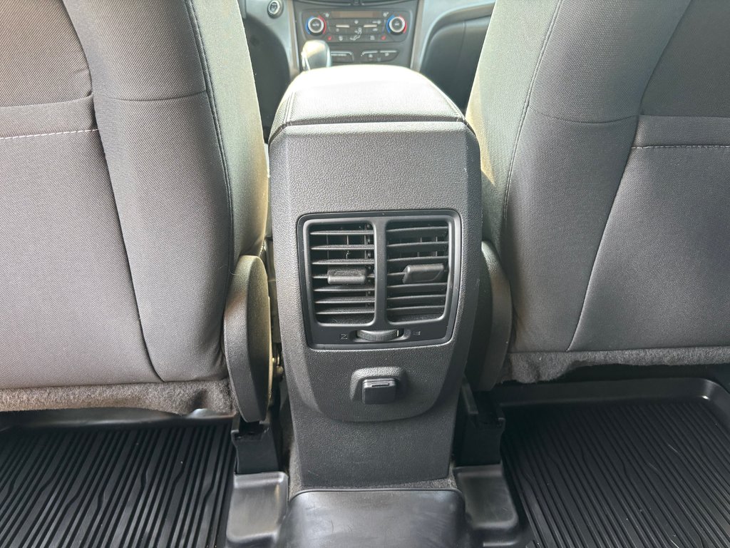 Ford Escape SE 2019 à North Bay, Ontario - 19 - w1024h768px