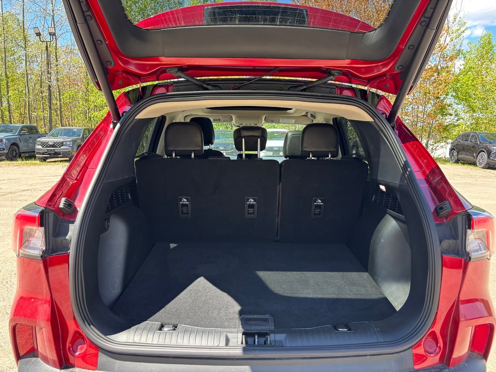 Ford Escape Titanium Hybrid 2020 à North Bay, Ontario - 10 - w1024h768px