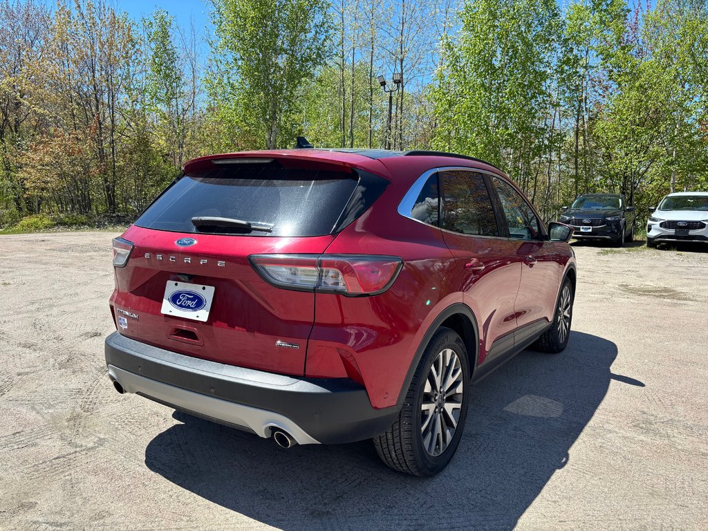 Ford Escape Titanium Hybrid 2020 à North Bay, Ontario - 5 - w1024h768px