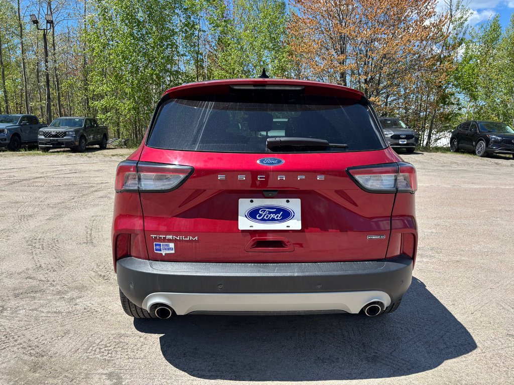 Ford Escape Titanium Hybrid 2020 à North Bay, Ontario - 4 - w1024h768px