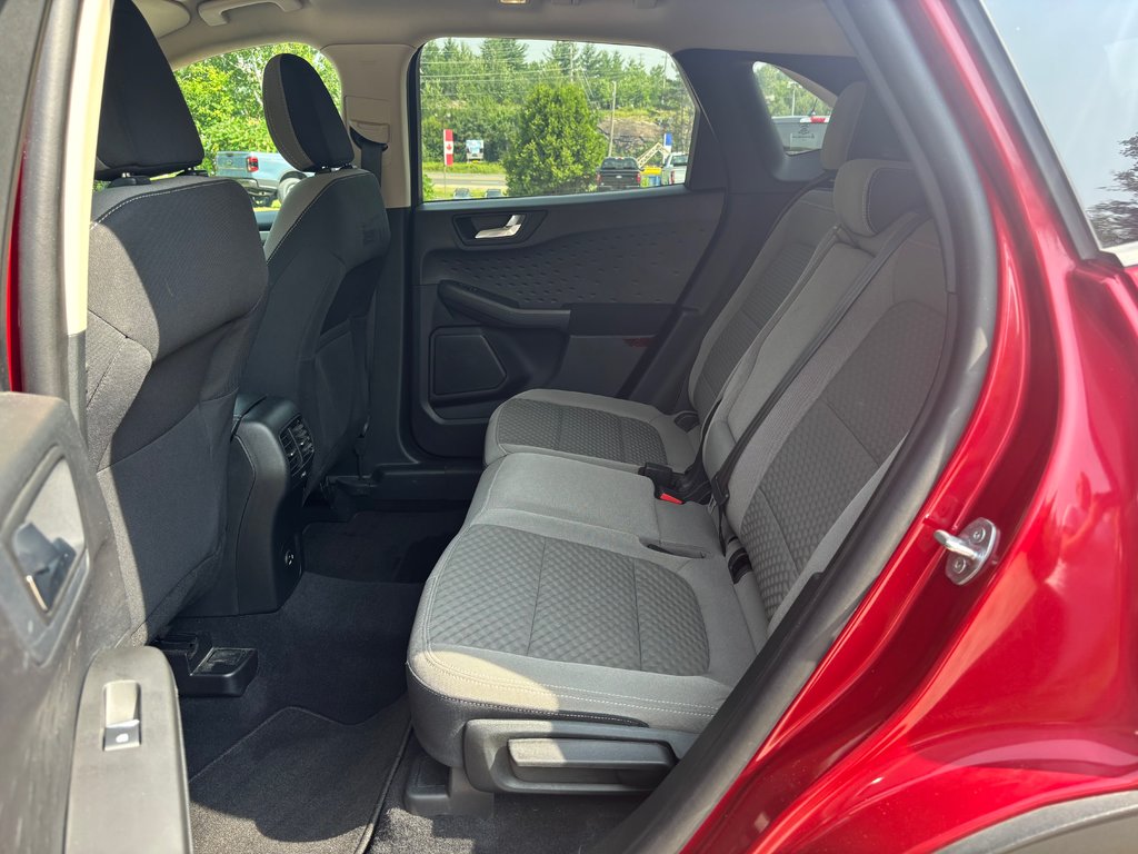 Ford Escape SE 2020 à North Bay, Ontario - 16 - w1024h768px