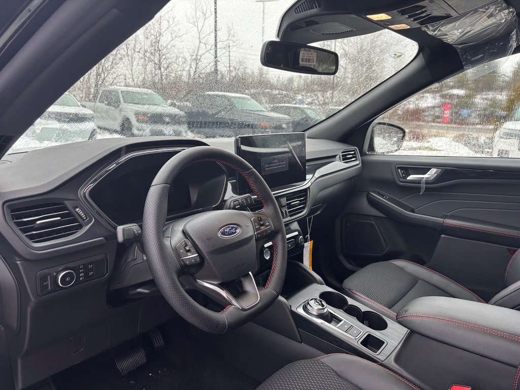 Stockfish Ford 2025 Ford Escape STLine Elite 25146