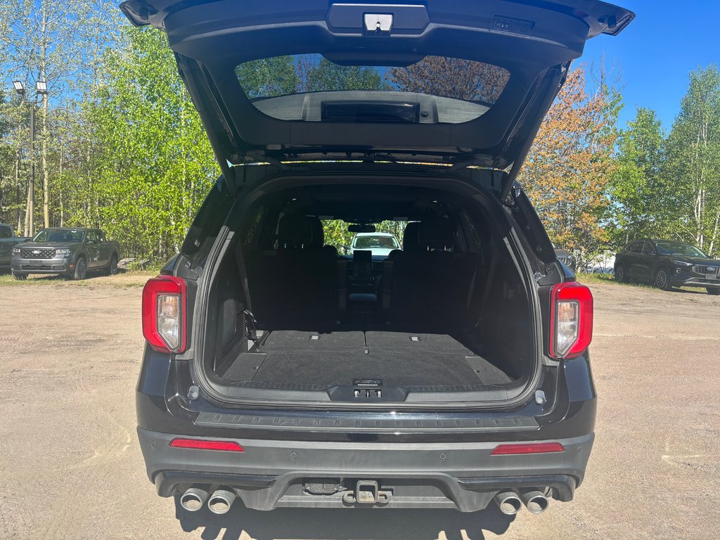 2020 Ford Explorer ST in North Bay, Ontario - 10 - w1024h768px