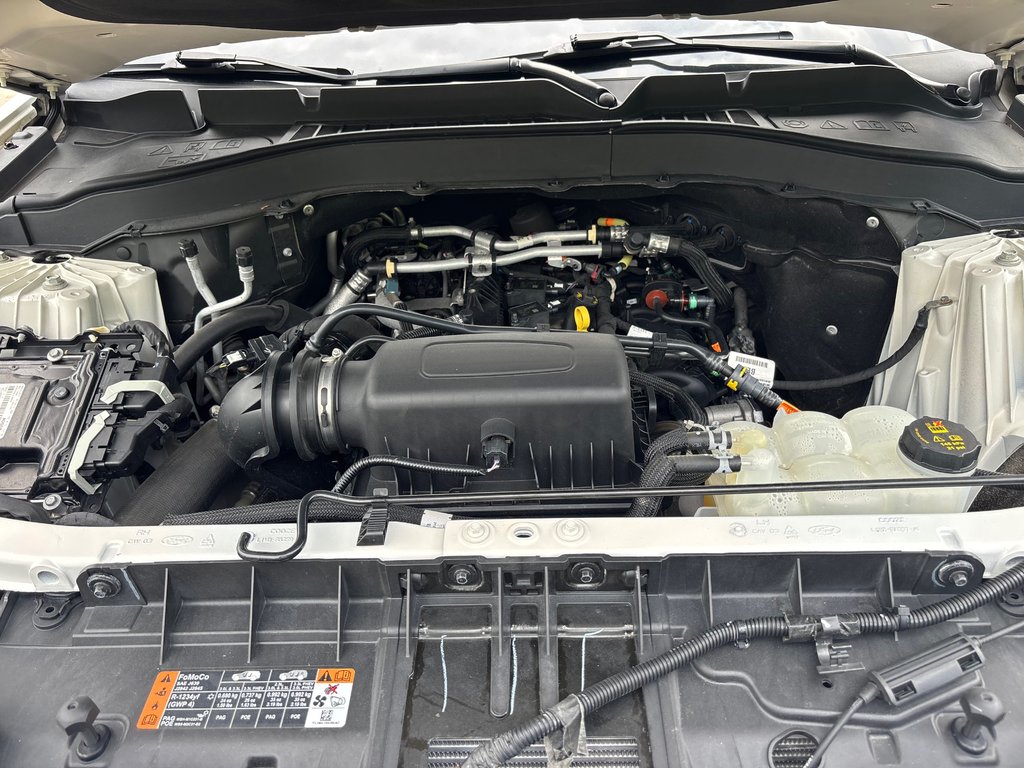 2021 Ford Explorer XLT in North Bay, Ontario - 9 - w1024h768px