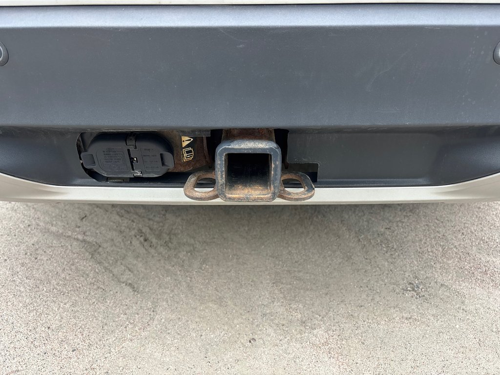 2021 Ford Explorer XLT in North Bay, Ontario - 11 - w1024h768px