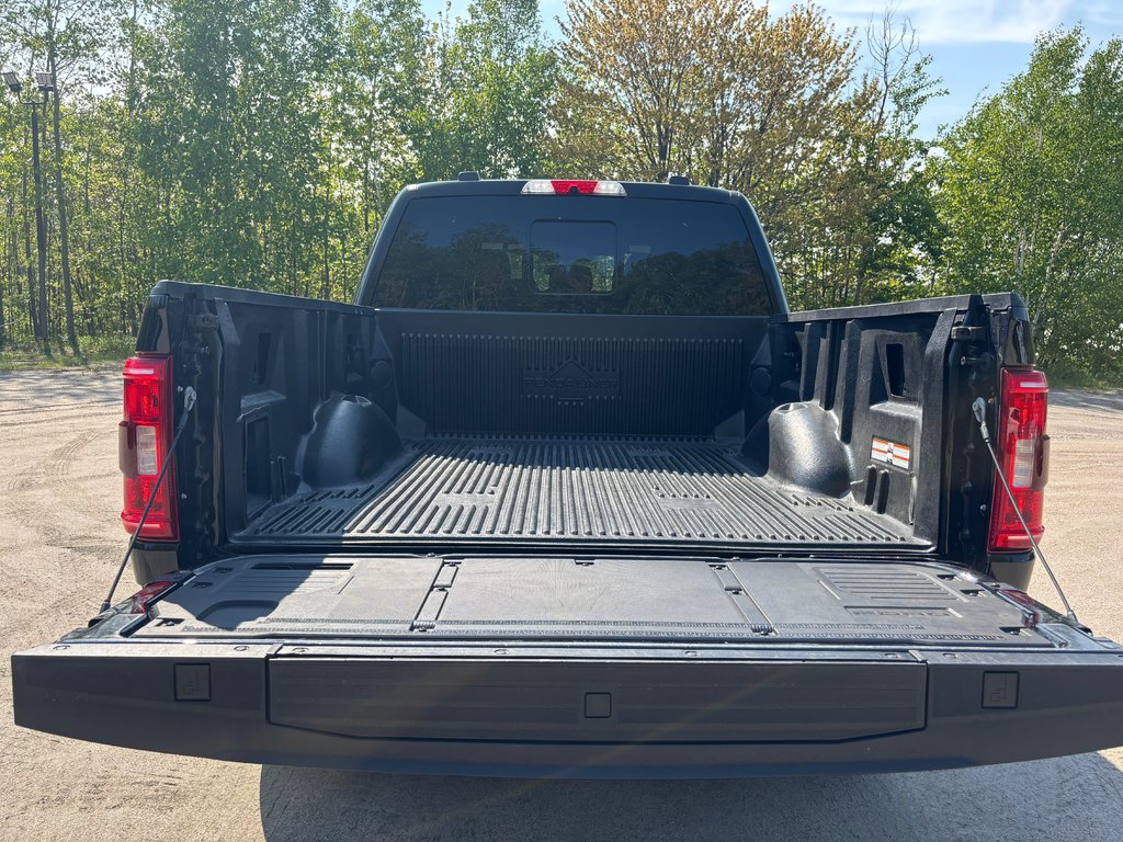 2022 Ford F-150 XLT in North Bay, Ontario - 10 - w1024h768px
