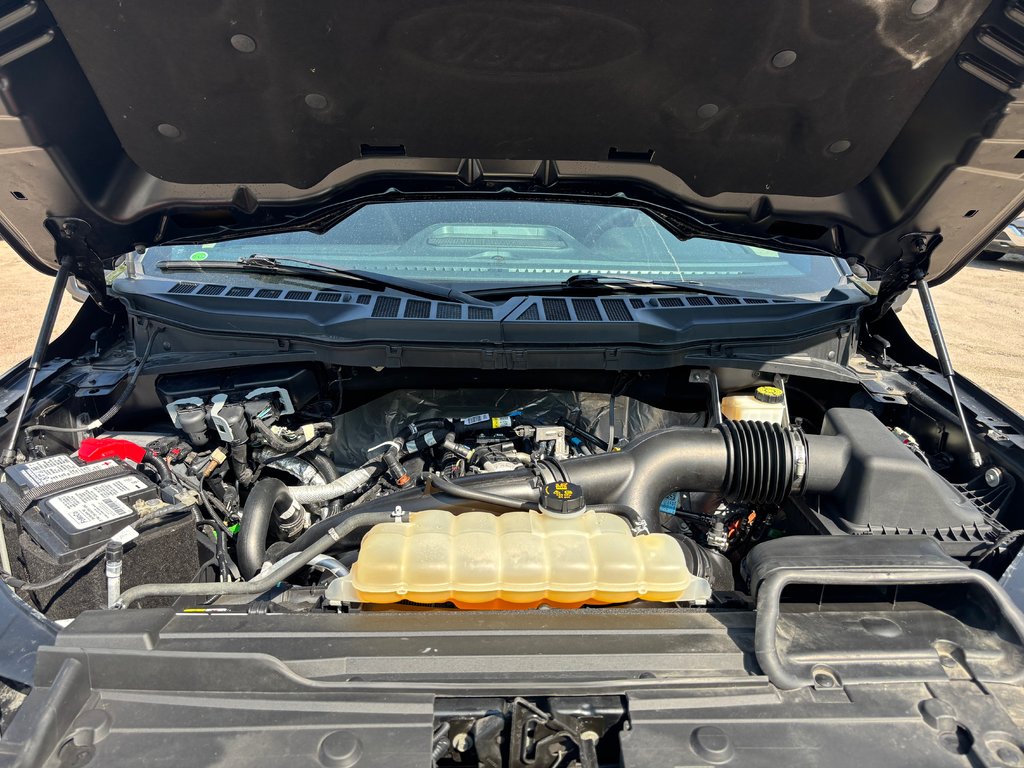 2022 Ford F-150 XLT in North Bay, Ontario - 9 - w1024h768px