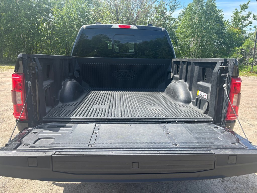 2022 Ford F-150 XLT in North Bay, Ontario - 10 - w1024h768px