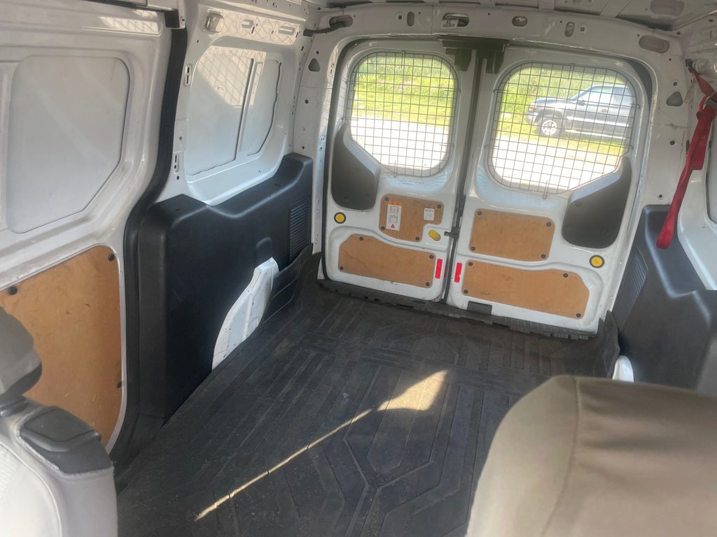 2015 Ford Transit Connect XL in North Bay, Ontario - 9 - w1024h768px