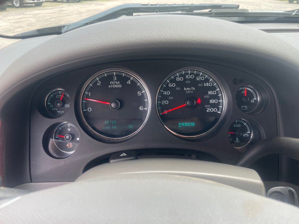 2012 GMC Sierra 1500 SLT in North Bay, Ontario - 15 - w1024h768px