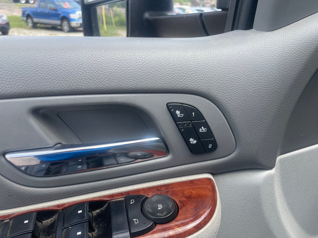 2012 GMC Sierra 1500 SLT in North Bay, Ontario - 11 - w1024h768px