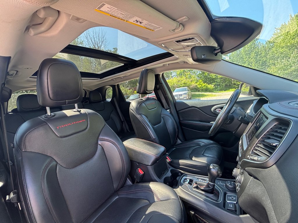 2019 Jeep Cherokee Trailhawk in North Bay, Ontario - 24 - w1024h768px