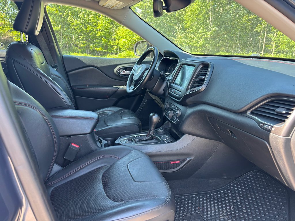 2019 Jeep Cherokee Trailhawk in North Bay, Ontario - 23 - w1024h768px