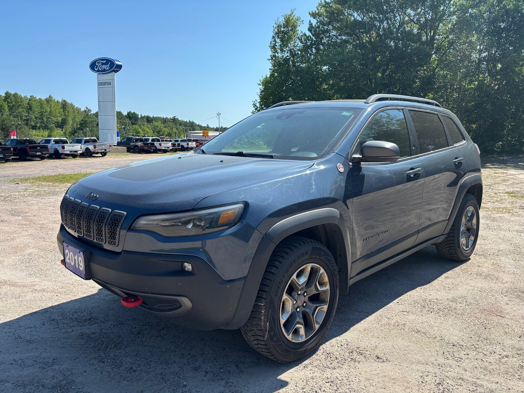 2019 Jeep Cherokee Trailhawk in North Bay, Ontario - 1 - w1024h768px