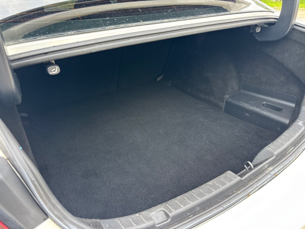 Mazda Mazda3 GT 2023 à North Bay, Ontario - 12 - w1024h768px