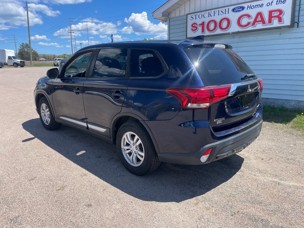 Mitsubishi Outlander ES 2018 à North Bay, Ontario - 9 - w1024h768px
