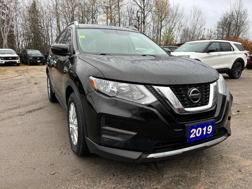 2019 Nissan Rogue S in North Bay, Ontario - 7 - w1024h768px