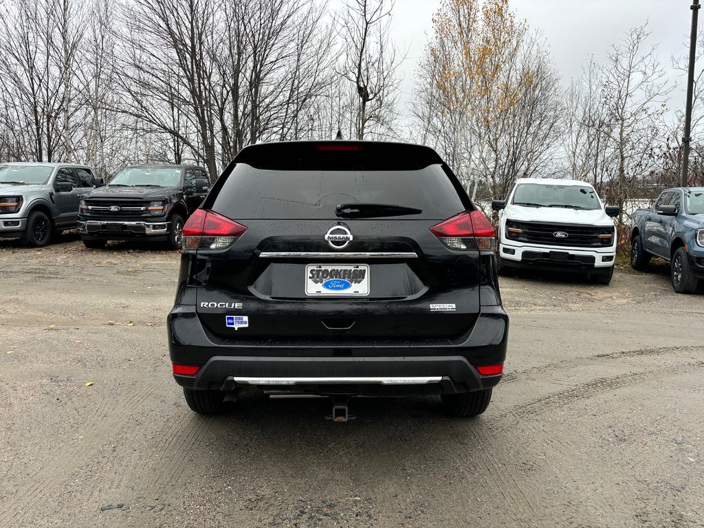 2019 Nissan Rogue S in North Bay, Ontario - 4 - w1024h768px