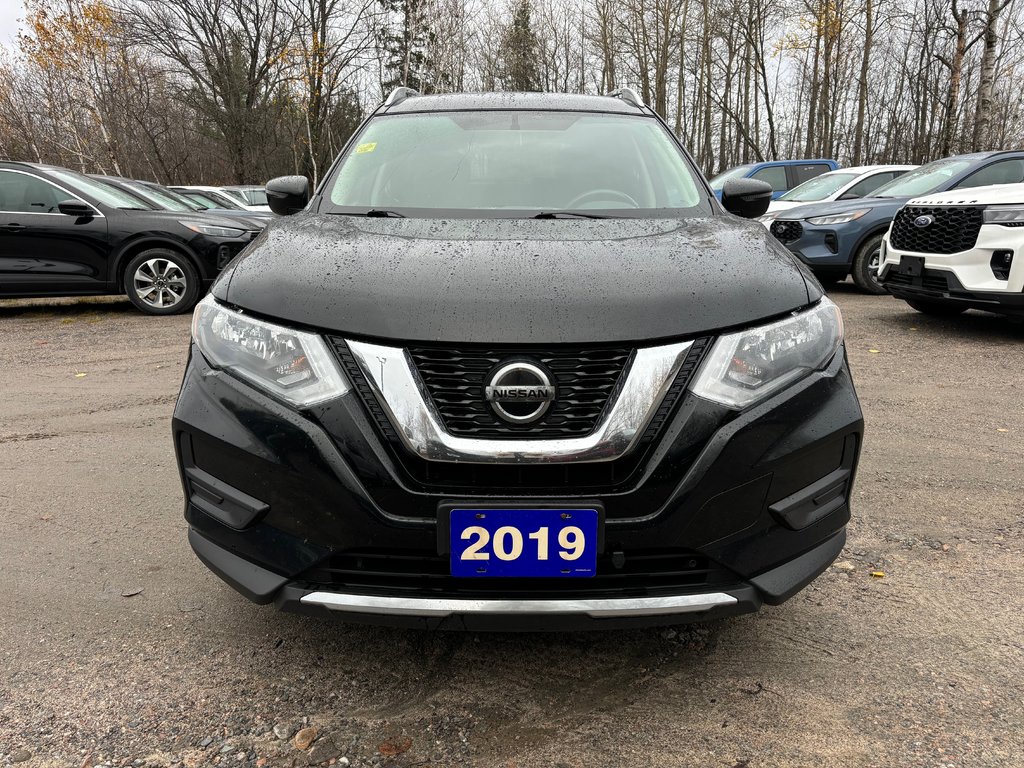 2019 Nissan Rogue S in North Bay, Ontario - 8 - w1024h768px